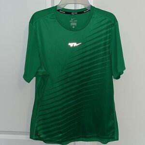 Green worn Nike RUN Tee dri fit Ultimate Running Marathon shirt st Patrick’s day